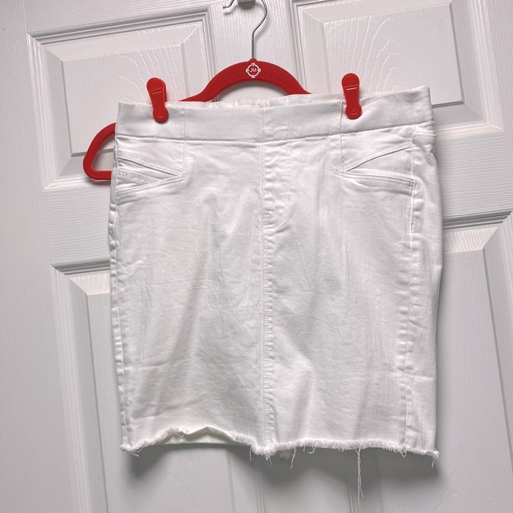 ⚓️ Liverpool White Denim Mini Skirt